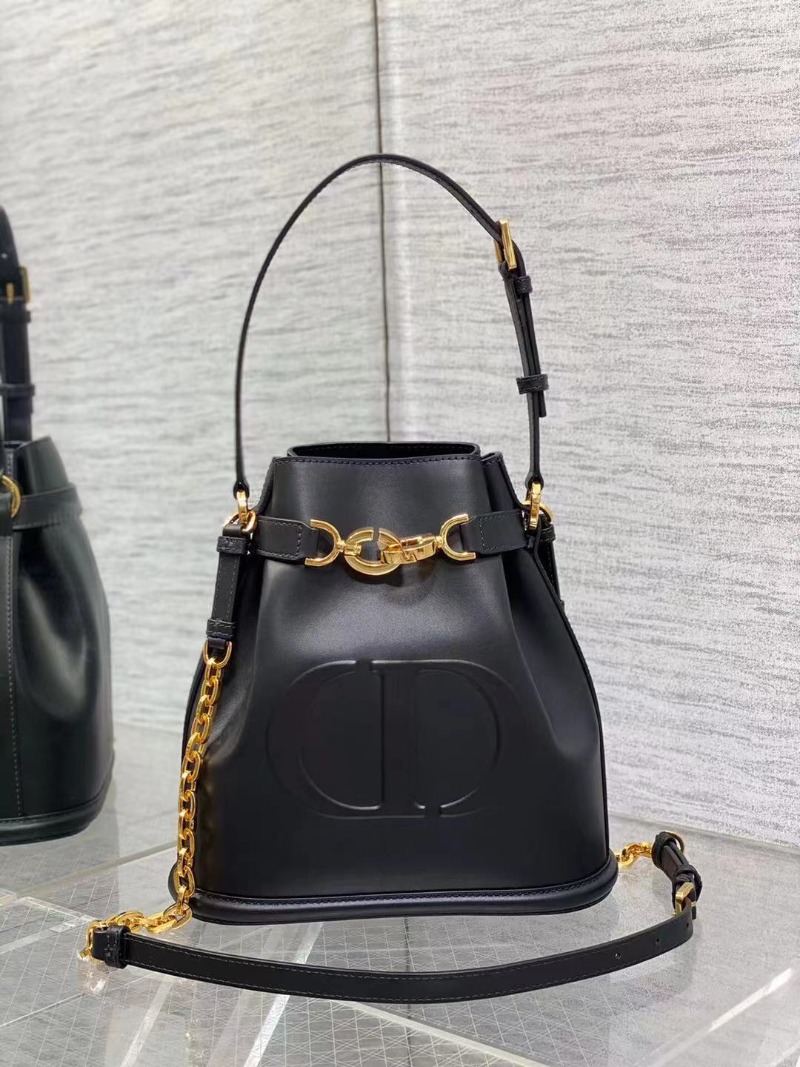 DIOR 디올 블랙 CD 엠보싱 쎄디올 버킷백