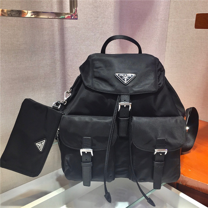 PRADA 프라다 리나일론 백팩 1BZ811
