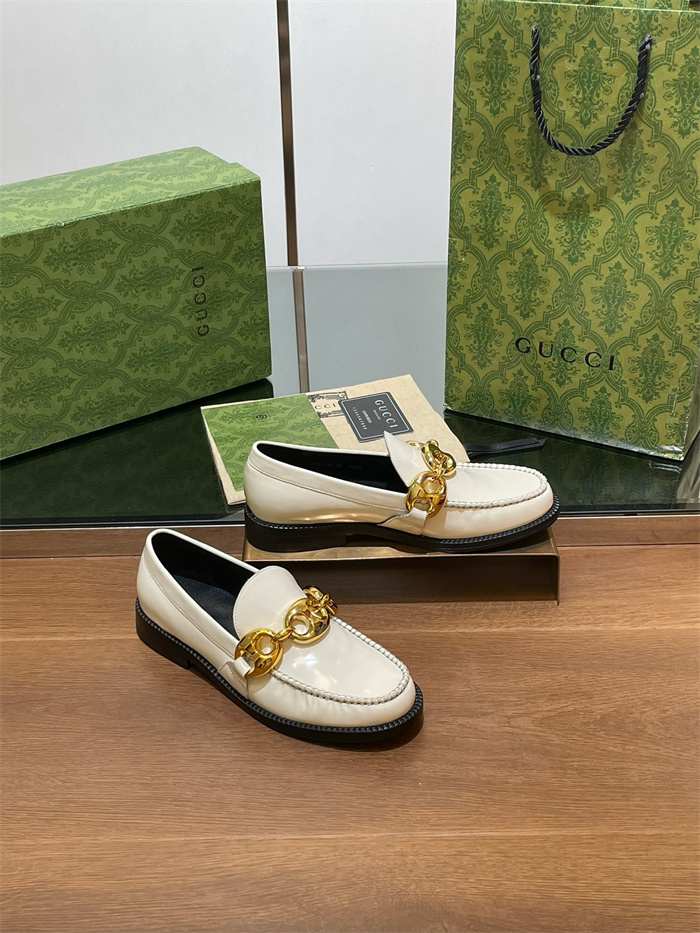 GUCCI 구찌 여성용 로퍼 G58944-1 2024/신상 블랙,화이트 2color