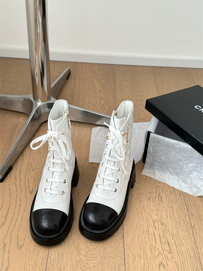 CHANEL 샤넬 여성용 부츠 C47233-2 2024/신상 2COLOR
