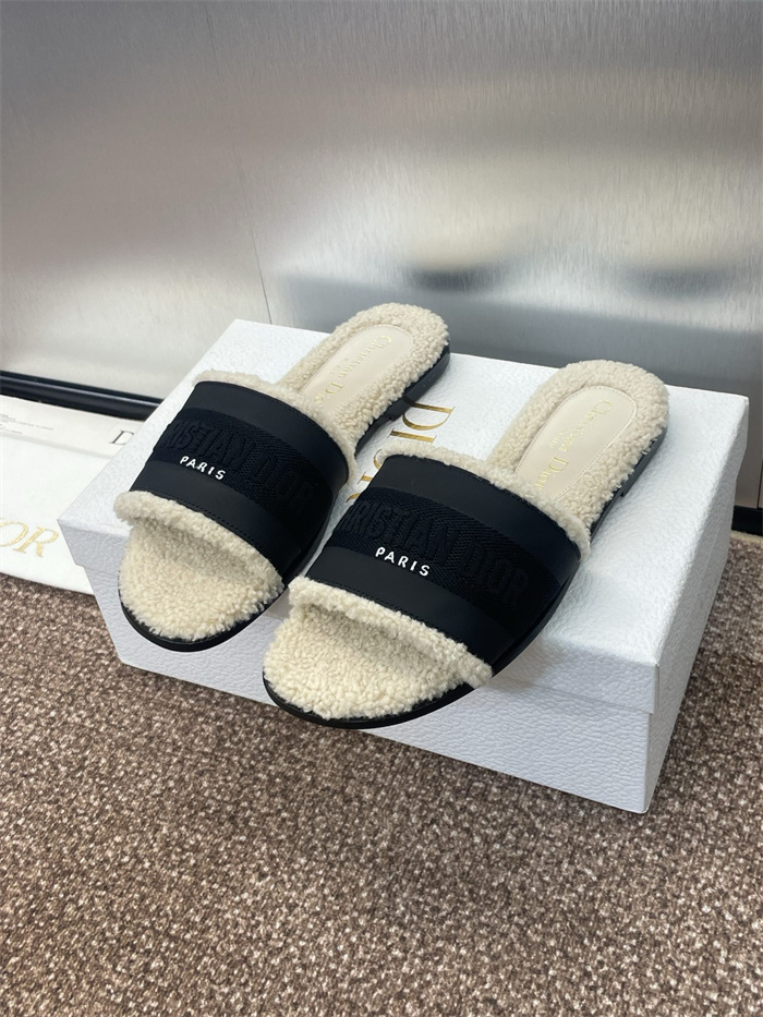 DIOR 디올 여성용 슬리퍼 D52448-1 2024/신상 블랙,화이트 2color