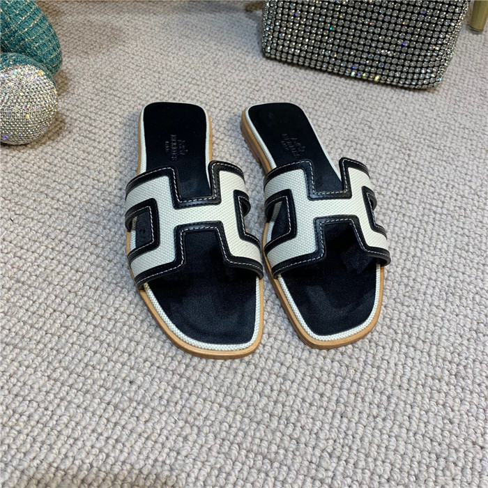 HERMES 에르메스 여성용 슬리퍼 H12501